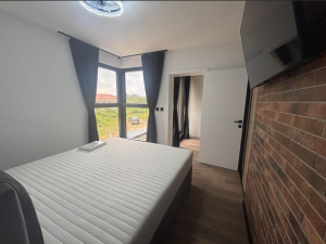 Privlaka, kuća s bazenom i pogledom na more, novogradnja