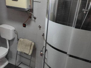 Apartmanska kuća - 4 stambene jedinice + krovna terasa, Vir