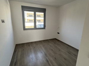 Trosobni stan s vrtom, Vir - Prvi red do mora!
