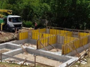 Građevinsko zemlji&scaron;te sa započetom gradnjom, Maslenica, 502 m2