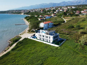 Rtina-apartmani u novogradnji 1. red od mora