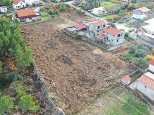 Novigrad-Crnopalj-građevinski teren s pogledom na more