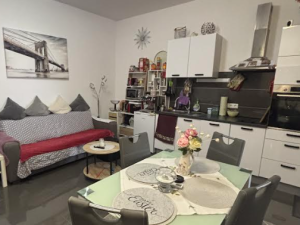 Nin, dvosoban apartman sa zajedničkim bazenom
