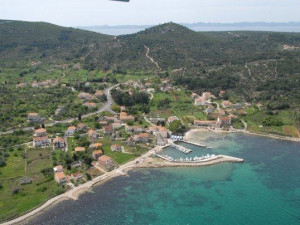 Banj-Otok Pa&scaron;man -građevinski teren 