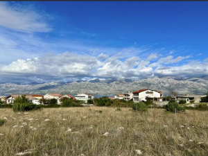 Ražanac, građevinsko zemlji&scaron;te 847 m2