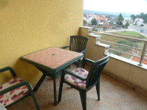 Suko&scaron;an-Kuća s apartmanima 