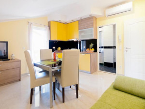 Zadar-Mocire-Villa sa 6 apartmana 