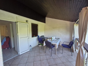 Ninske Vodice- kuća sa dva stana