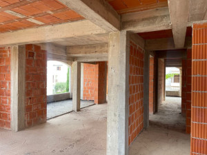 Zadar-Diklo kuća sa 6 stambenih jedinica 
