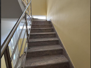 Diklo, vila s apartmanima blizu mora