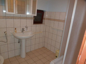 VRSI-MULO-kuća s apartmanima i velikom okućnicom
