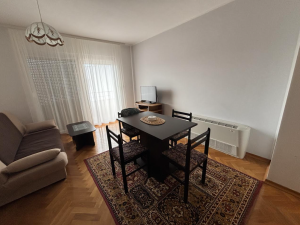 Diklo, vila s apartmanima blizu mora