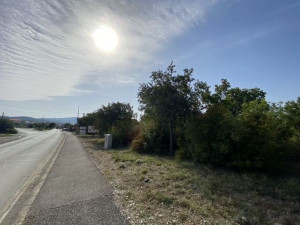 Maslenica -građevinski teren 1241 m2