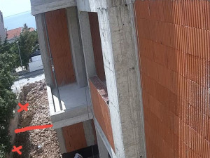 Mandre, dvoetažan stan s vrtom u novogradnji