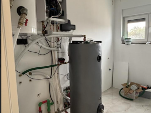 &Scaron;kabrnja -Prkos -atraktivna villa s bazenom 