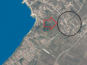 Vrsi-građevinski teren 1250 m2
