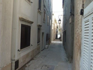 Otok Pag-kuća u samom centru Paga