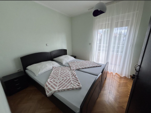 Diklo, vila s apartmanima blizu mora