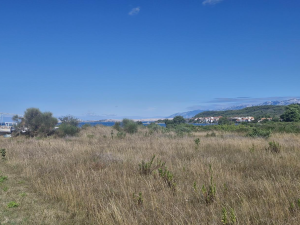Ljubački stanovi, građevinsko zemlji&scaron;te 530 m2