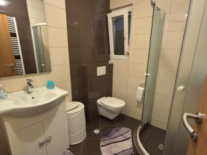 Diklo, vila s apartmanima blizu mora