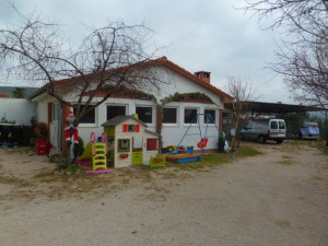Suko&scaron;an-Kuća s apartmanima 