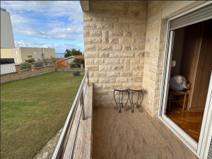 Diklo, vila s apartmanima blizu mora