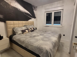 &Scaron;kabrnja -Prkos -atraktivna villa s bazenom 