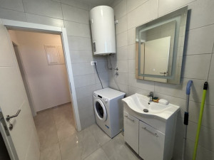 Dvosoban stan s vrtom, Privlaka - novogradnja, blizina mora
