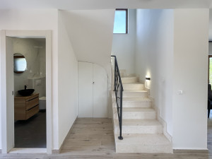 Moderna kuća s bazenom i prostranom okućnicom - Murvica, Zadar