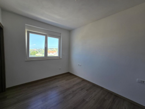 Vir- nova kuća s bazenom i panoramskim pogledom!!