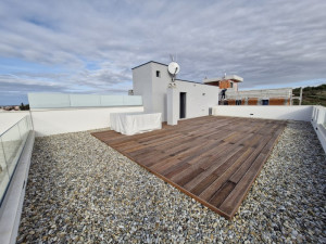 DIKLO, TROSOBAN PENTHOUSE S BAZENOM, POGLED, BLIZINA MORA!!