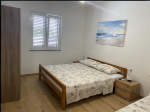 Seline, samostojeća kuća prvi red do mora