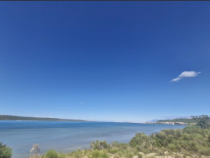 Ljubački stanovi, građevinsko zemlji&scaron;te 530 m2