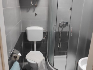 Apartmanska kuća - 4 stambene jedinice + krovna terasa, Vir