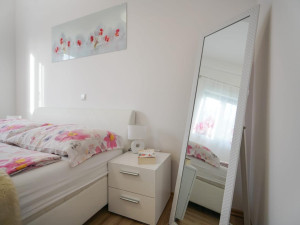 Nin, dvosoban apartman sa zajedničkim bazenom