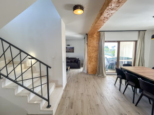 Moderna kuća s bazenom i prostranom okućnicom - Murvica, Zadar