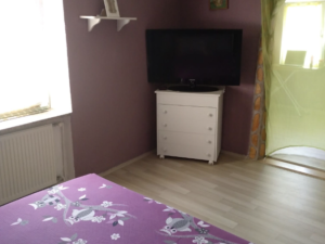 Kuća s pomoćnim objektom, Debeljak