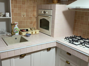 Petrčane, dvoetažni apartman sa velikim vrtom 