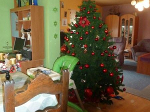 Suko&scaron;an-Kuća s apartmanima 