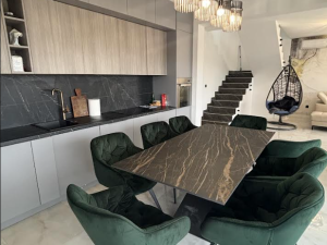 &Scaron;kabrnja -Prkos -atraktivna villa s bazenom 