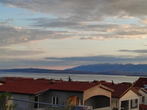 Apartmanska kuća - 4 stambene jedinice + krovna terasa, Vir