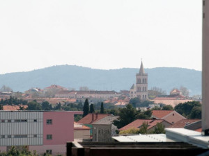 Zadar-Mocire-Villa sa 6 apartmana 