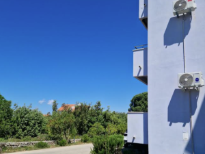 Zaton, jednosoban apartman s garažom