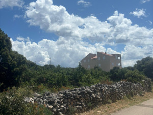 Mandre, građevinsko zemlji&scaron;te 662 m2 