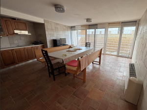 Diklo, vila s apartmanima blizu mora