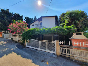 Kuća Kru&scaron;evo - 30m od mora