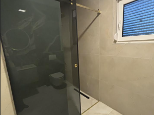 &Scaron;kabrnja -Prkos -atraktivna villa s bazenom 