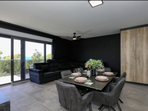 Privlaka, penthouse s bazenom , pogled, namje&scaron;ten, novogradnja