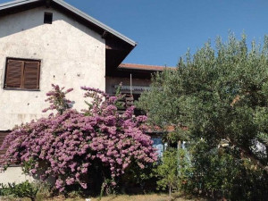 &Scaron;kabrnja, kuća sa pomoćnim objektom, ukupno 1994 m2 u centru mjesta , jedinstvena prilika!!