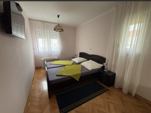 Diklo, vila s apartmanima blizu mora